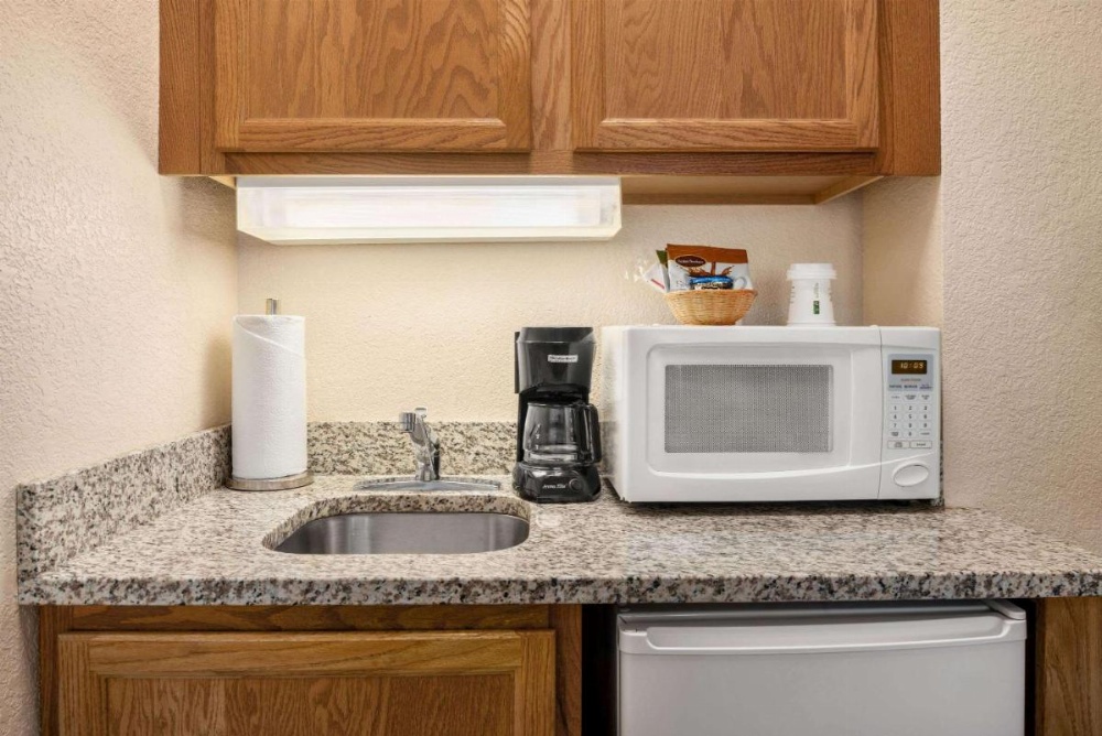 Room image 5
